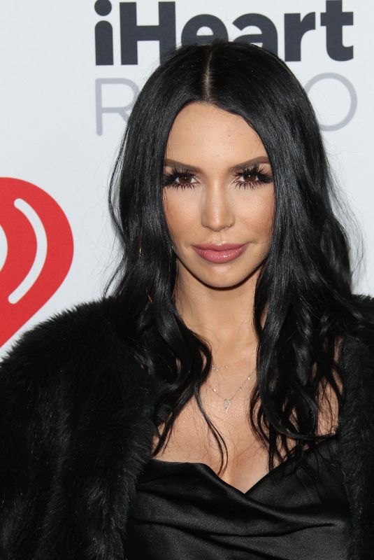 SCHEANA SHAY at Iheartradio Podcast Awards in Burdank 01/18/2019