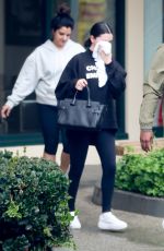 SELENA GOMEZ Heading to Pilates Class in Los Angeles 01/16/2019