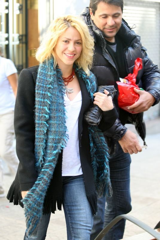 SHAKIRA Out and About in Barcelona 01/28/2019