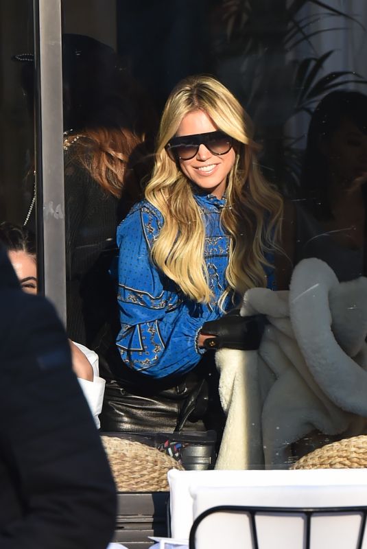 SYLVIE MEIS Out Shopping in Paris 01/21/2019