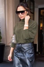 VICTORIA BECKHAM Out Shopping in New York 01/25/2019