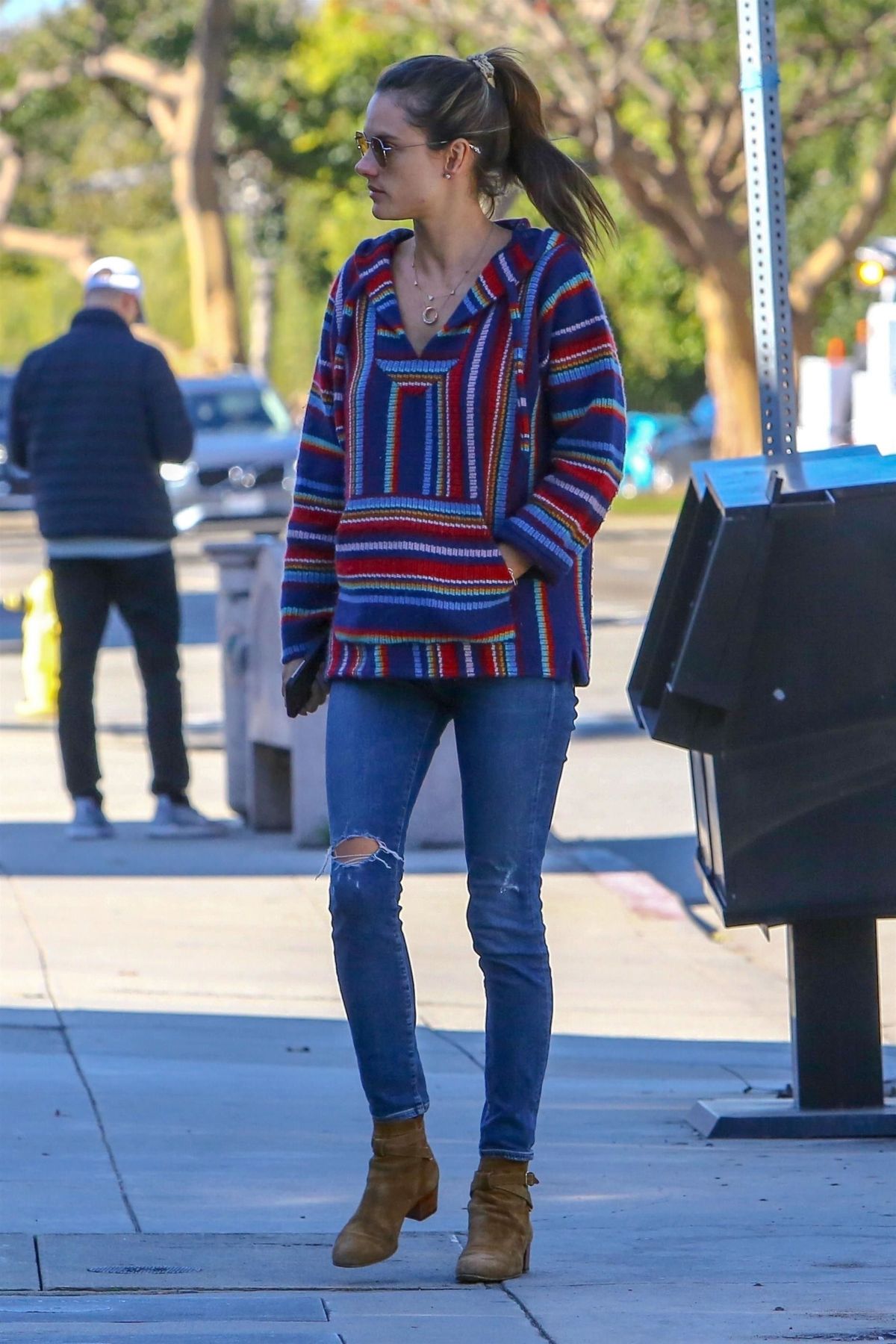 alessandra-ambrosio-out-and-about-in-brentwood-02-11-2019-0.jpg