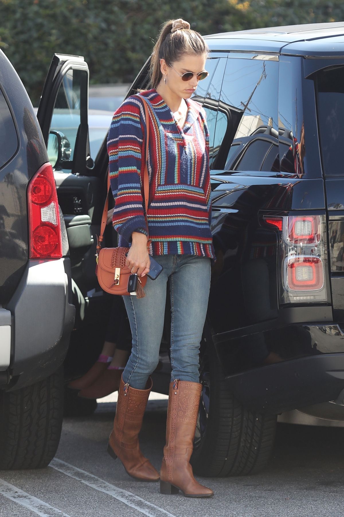 alessandra-ambrosio-out-in-santa-monica-02-16-2019-1.jpg