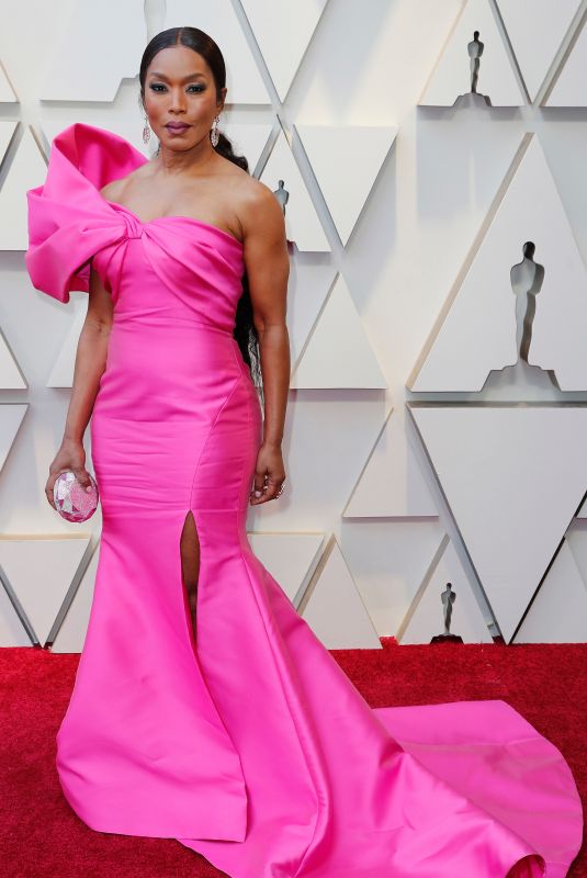 ANGELA BASSETT at Oscars 2019 in Los Angeles 02/24/2019