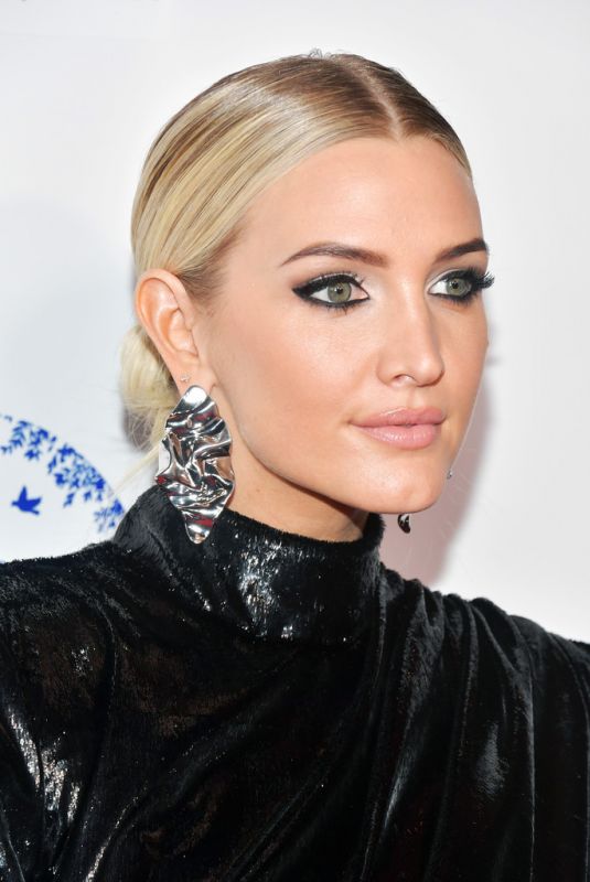 ASHLEE SIMPSON at 2019 Hollywood Beauty Awards in Los Angeles 02/17/2019