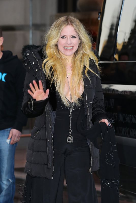 AVRIL LAVIGNE Leaves Her Hotel in New York 02/13/2019