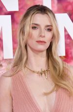 BETTY GILPIN at Isn