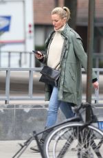 CAMERON DIAZ Out Shopping in New York 02/15/2019