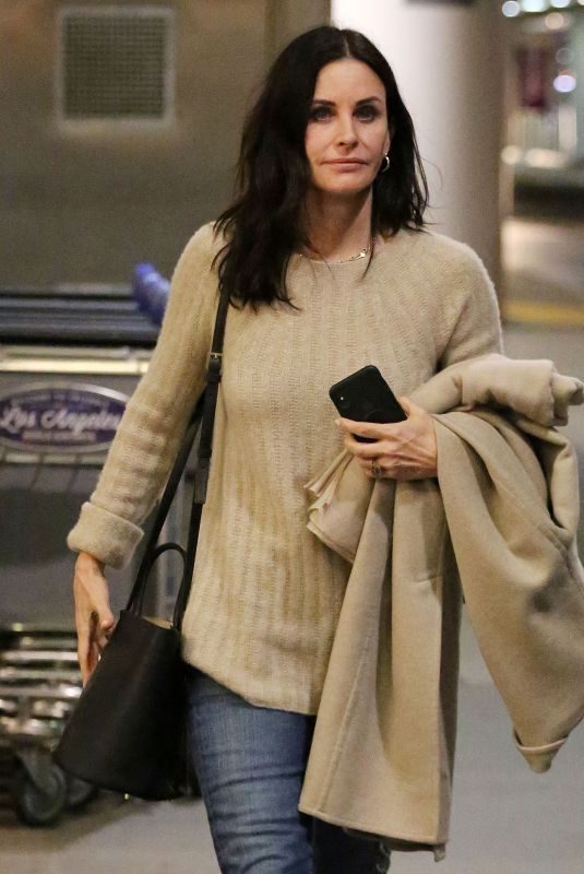 COURTENEY COX at LAX Airport in Los Angeles 01/31/2019
