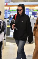DU LIPA at Los Angeles International Airport 02/14/2019