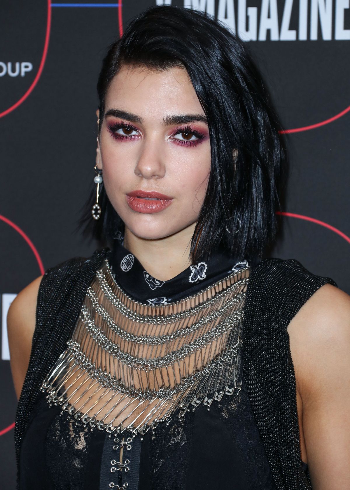 dua-lipa-at-warner-music-s-pre-grammys-party-in-los-angeles-02-07-2019-7.jpg