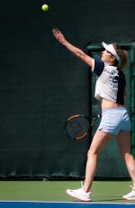 ELINA SVITOLINA Practises at 2019 Dubai Duty Free Tennis WTA Championships in Dubai 02/18/2019