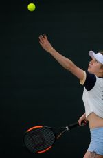 ELINA SVITOLINA Practises at 2019 Dubai Duty Free Tennis WTA Championships in Dubai 02/18/2019