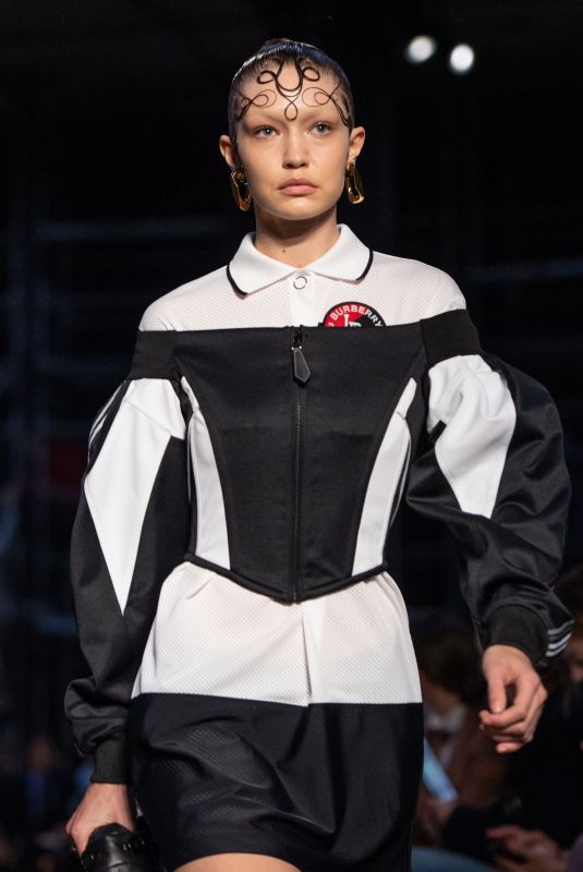 GIGI HADID at Buryberry Catwalk Show at London Fashion Week 02/17/2019