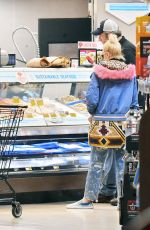 GWEN STEFANI Shopping at a Supermarket in Los Angeles 02/09/2019