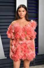 HAILEE STEINFELD at Vanity Fair Oscar Party in Beverly Hills 02/24/2019