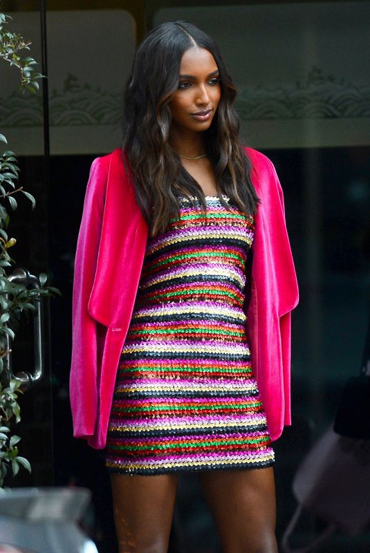 JASMINE TOOKES Leaves Victoria