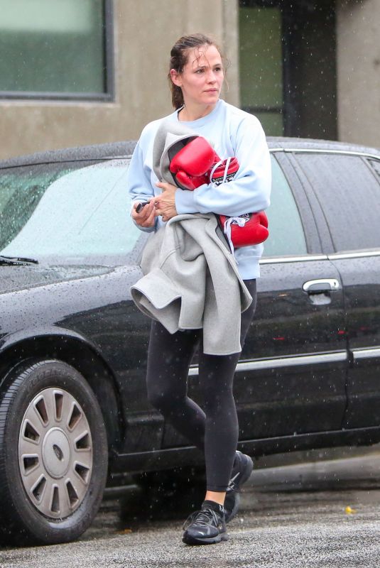 JENNIFER GARNER Leaves Boxing Class in Los Angeles 02/14/2019