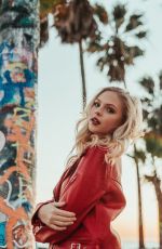 JORDYN JONES on the Set of Photoshoot, February 0219