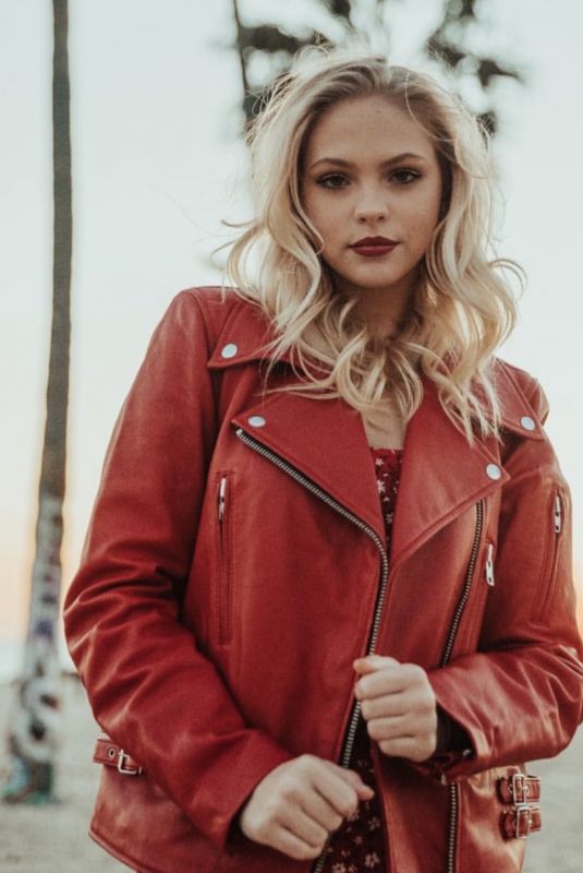 JORDYN JONES on the Set of Photoshoot, February 0219