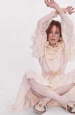 JULIANNE MOORE on L