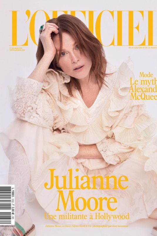JULIANNE MOORE on L’Officiel Paris, March 2019