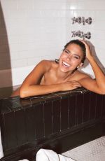 KARA DEL TORO - New York Fashion Week Photoshoot 2019
