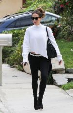 KATE BECKINSALE Heading to a Super Bowl Party in Los Angeles 02/03/2019