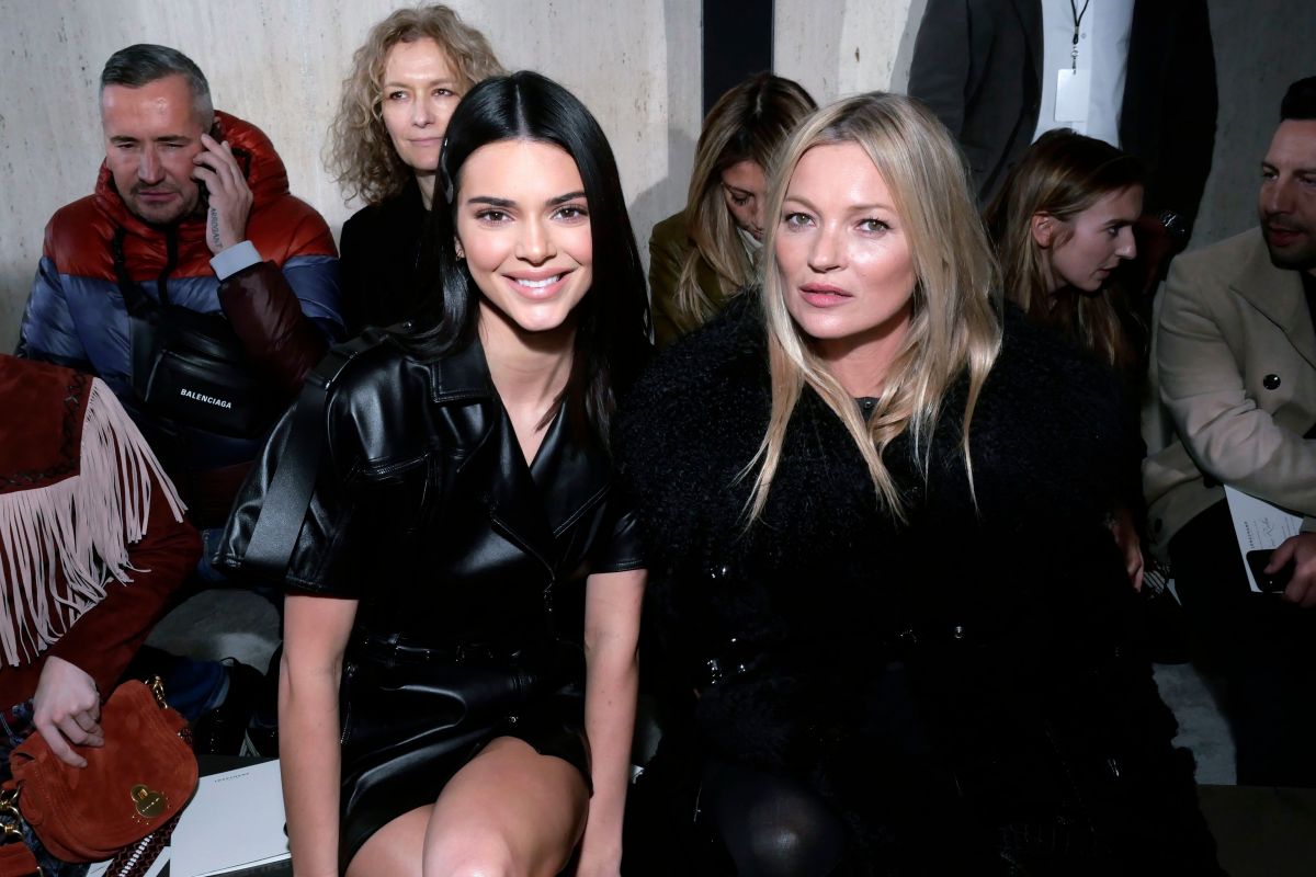 kendall-jenner-emma-roberts-and-kate-moss-at-longchamp-show-at-nyfw-in-new-york-02-09-2019-2.jpg