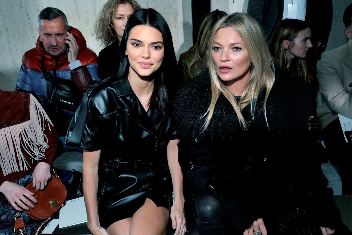 kendall-jenner-emma-roberts-and-kate-moss-at-longchamp-show-at-nyfw-in-new-york-02-09-2019-3.jpg
