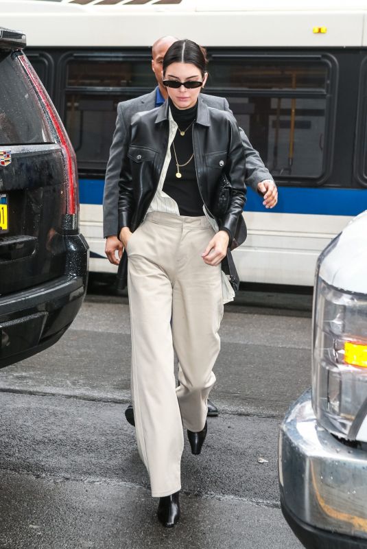 KENDALL JENNER Out and About in New York 02/08/2019