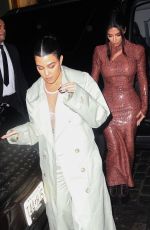 KIM and KOURTNEY KARDASHIAN Night Out in New York 02/07/2019