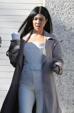 KOURTNEY KARDASHIAN Leaves Kanye West