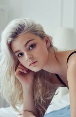 LEXI GRAHAM for Comfortlab 2018 Campaign