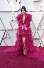 LINDA CARDELLINI at Oscars 2019 in Los Angeles 02/24/2019