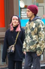 MAISIE WILLIAMS and Reuben Selby Shopping for Iphones in New York 02/13/2019