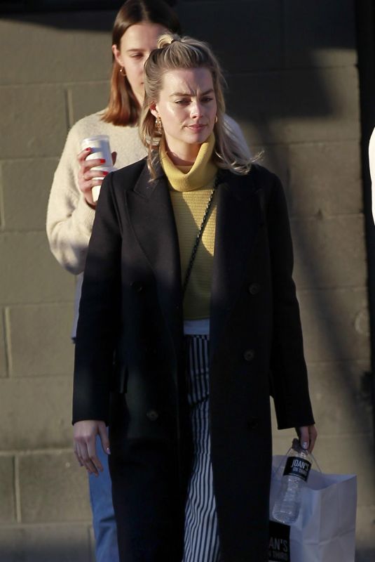 MARGOT ROBBIE Out and About in Los Angeles 02/26/2019