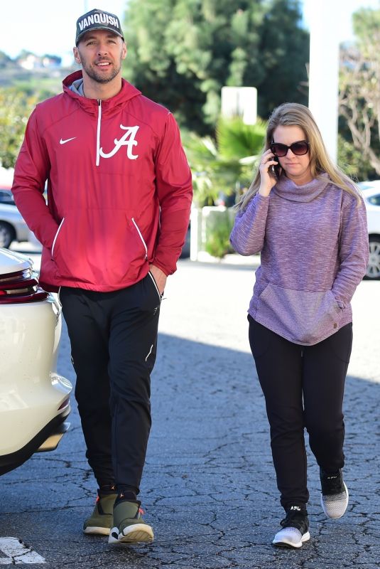 MELISSA JOAN HART Out in Studio City 02/16/2019