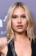 MEREDITH MICKELSON at Amfar New York Gala 2019 02/06/2019