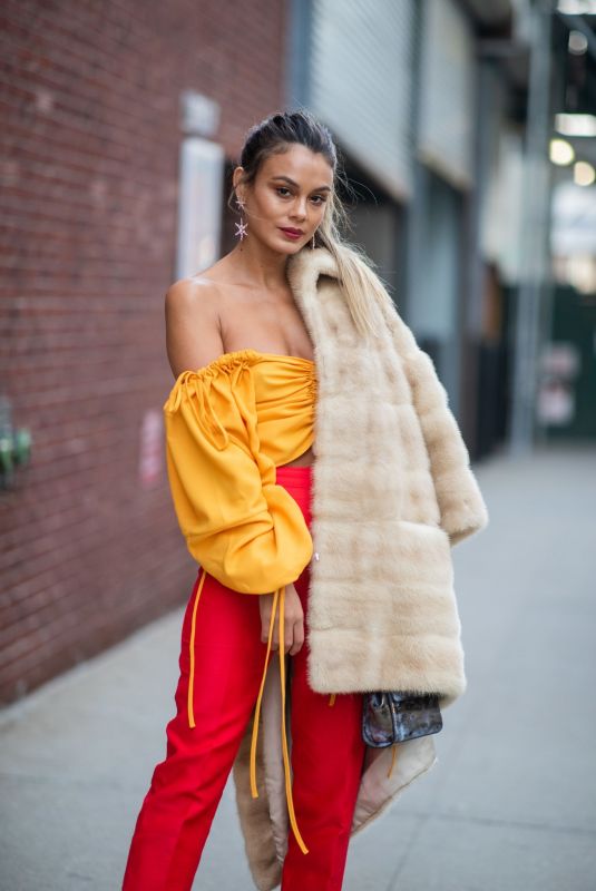NATHALIE KELLEY Out at New york Fashion Week 02/10/2019