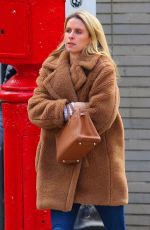 NICKY HILTON Riding the Subway in New York 01/29/2019