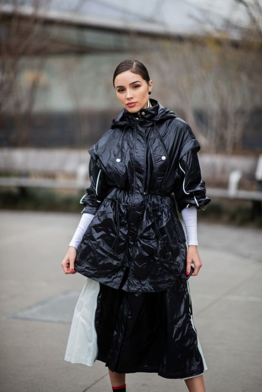 OLIVIA CULPO Leaves Proenza Schouler Fashion Show in New York 02/11/2019
