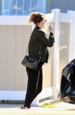 Pregnant KATE MARA Out for lunch in Los Angeles 02/06/2019