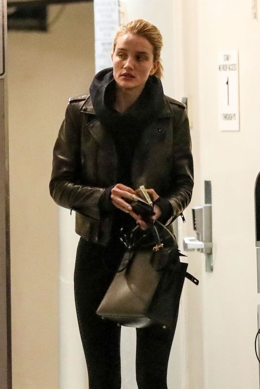 ROSIE HUNTINGTON-WHITELEY at Lancer Skin Care in Beverly Hills 02/01/2019