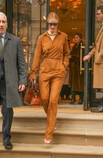 ROSIE HUNTINGTON WHITELEY Leaves Ralph Lauren Fashion Show in New York 02/07/2019