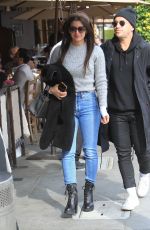 ROXY SOWLATY Out for Lunch in Beverly Hills 02/01/2019