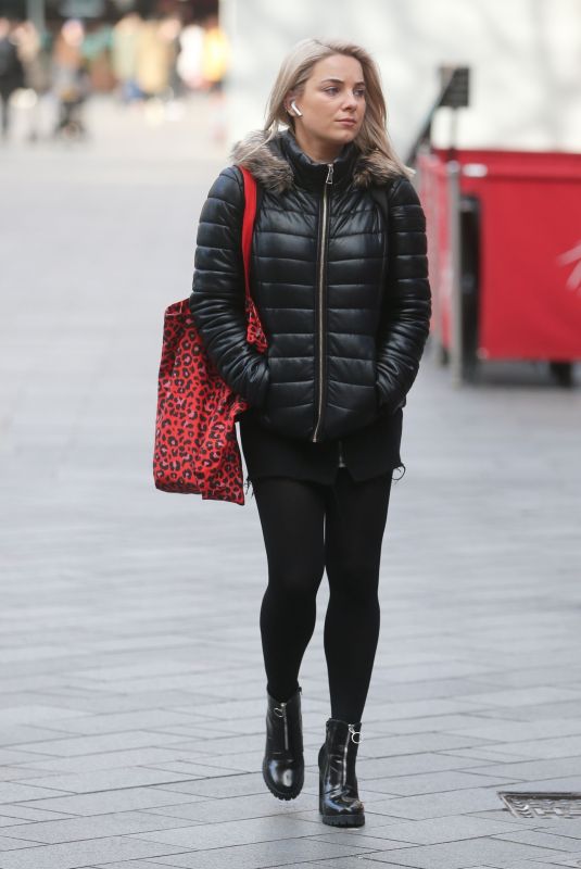 SIAN WELBY Arrives at Global Radio in London 02/12/2019