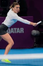 SIMONA HALEP at 2019 WTA Qatar Open Semi-final in Doha 02/15/2019