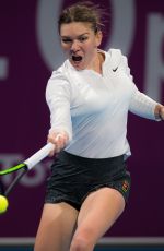SIMONA HALEP at 2019 WTA Qatar Open Semi-final in Doha 02/15/2019