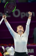 SIMONA HALEP at 2019 WTA Qatar Open Semi-final in Doha 02/15/2019